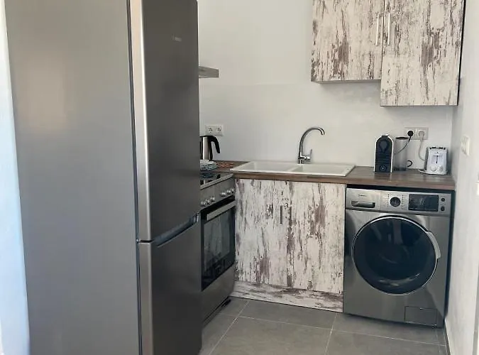 Stou Chiou * Agia Anna (Naxos)